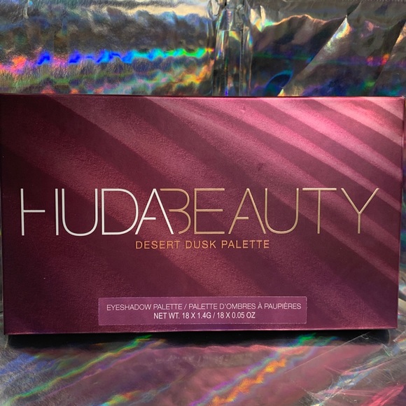 HUDA BEAUTY Other - HUDA Beauty Desert Dusk Palette BRAND NEW IN BOX HUDA BEAUTY Other - HUDA Beauty Desert Dusk Palette BRAND NEW IN BOX